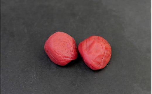 紀州蔵出し 完熟南高梅 しそ漬セット2.1kg（700g×3） / 田辺市 紀州南高梅 南高梅 梅干し 梅干 梅 うめ 肉厚 お米 おにぎり 焼酎 梅酒 健康 しそ漬け梅干し 紫蘇 シソ 和歌山【kms018-2】