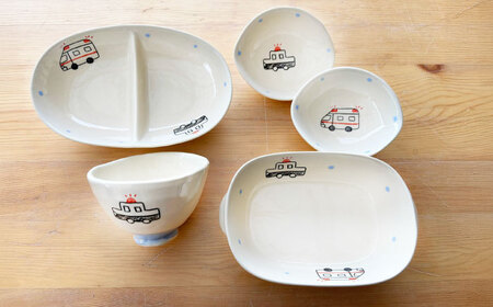【瀬戸焼】子供用食器5点セット（パトカー・救急車） 【窯元SOUSEN】[BBCQ004]子ども食器 ギフト