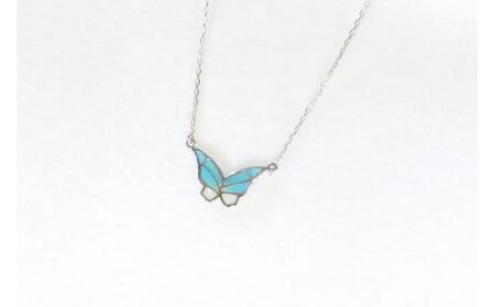 【七宝】小さな蝶のペンダント SV（チェーン40cm） - ギフト包装付き -