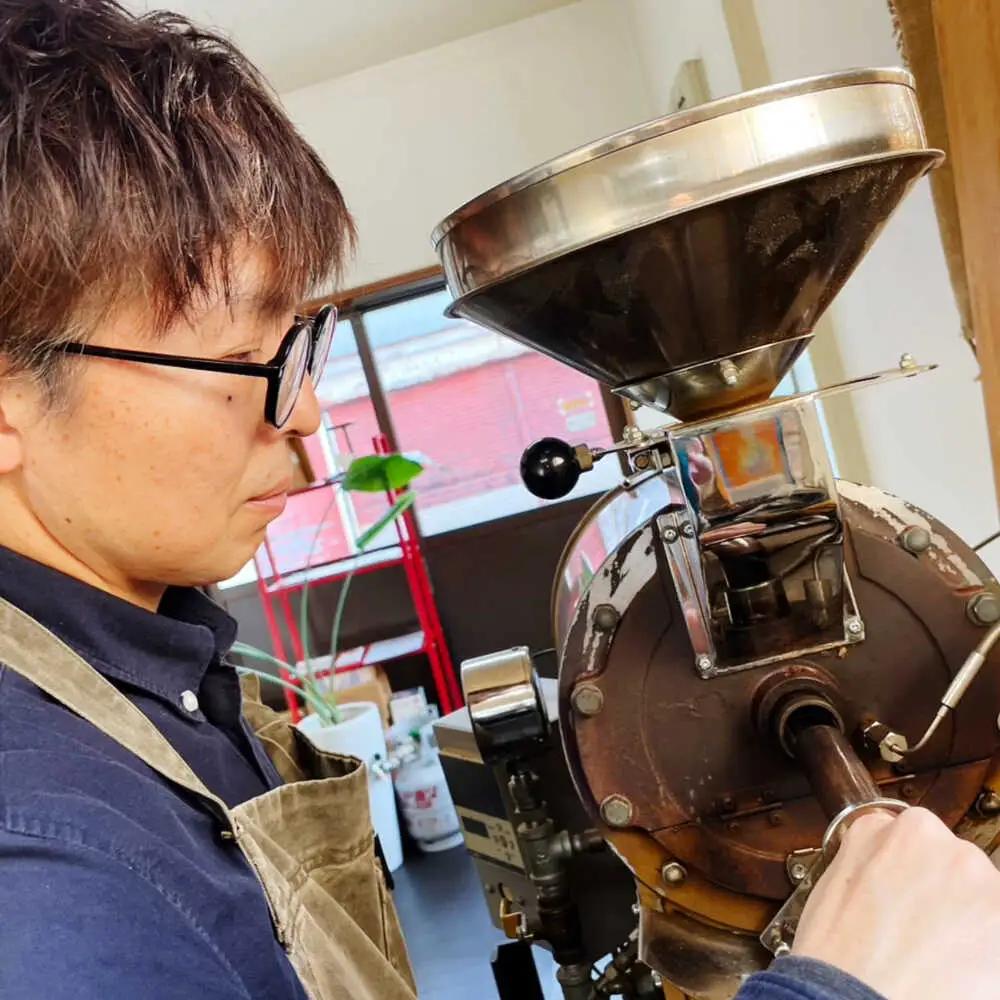 【2回定期便】自家焙煎スペシャルティコーヒーおまかせセット(豆のまま) / スペシャルティコーヒー ブレンド コーヒー / 諫早市 / R and R coffee labo [AHCJ016]