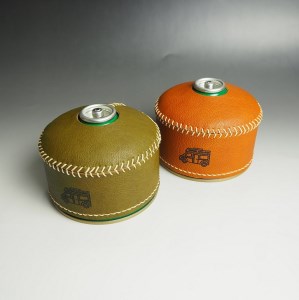【0970-1】心躍るリアルレザーの質感！　牛革OD缶カバー OLIVE（野口オートキャンプ場）