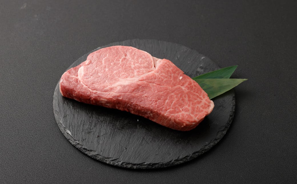 
【肉質等級4等級以上】 和王 ヒレステーキ （ 400g ） ヒレ ヒレ肉 ステーキ お肉 肉 牛肉 牛 和牛 国産 熊本県産
