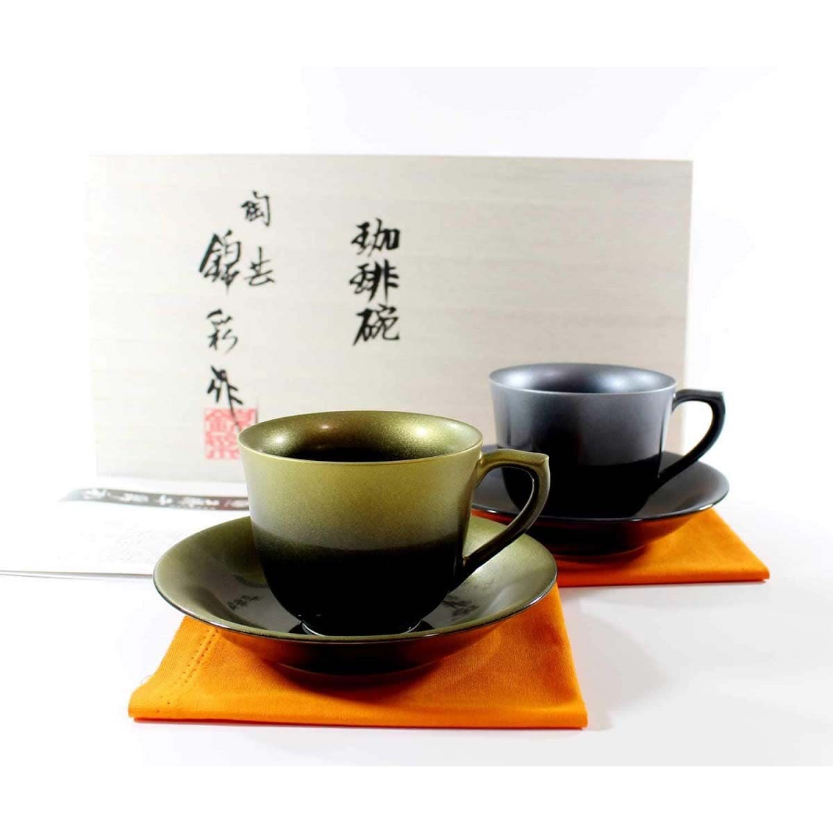 【ふるさと納税】藤井錦彩作 天目金プラチナ彩コーヒーカップペアセット 有田焼 和食器 食器 うつわ 器 コーヒーカップ＆ソーサー カップ 2客セット 2個セット 黒 金 プラチナ かっこいい シンプル おしゃれ cs003