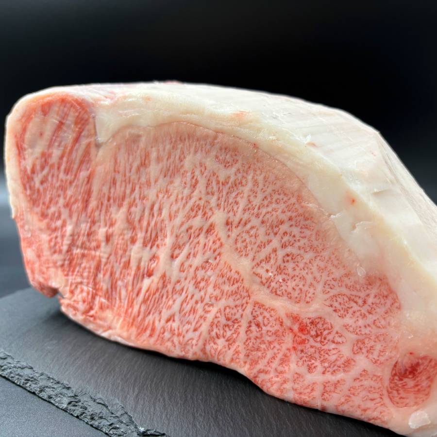 能登牛ロース　ブロック　2ｋｇ（2ｋｇ×1パック）