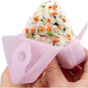 シリコンおにぎりラップ ２個 ●ホワイト● 電子レンジOK 繰り返し使える 冷凍保存OK 食洗機対応〈スケーター株式会社〉   4-048