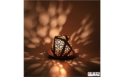 
            陶華光ランプシェ－ド　輝き (本体＋照明キット）
          