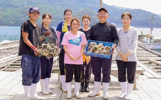 [A162］九十九島岩がき 牡蠣 冷蔵 かき カキ むき身 岩牡蠣 いわ牡蠣 貝 海鮮 魚介 魚介類 新鮮 カキフライ 牡蠣鍋 焼き牡蠣 アヒージョ 長崎県 佐世保市 p