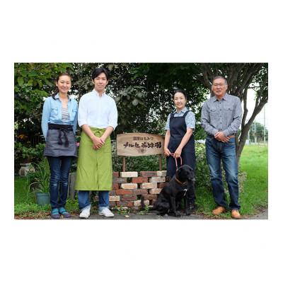 ふるさと納税 幕別町 【純粋蜂蜜】北海道産アカシア蜂蜜1kgビン入り[53691118] |  | 02