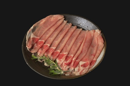 ＜宮崎県産の鶏肉と豚肉セット (総量2.6kg)＞若鶏もも肉一口カット(400g×2P)、豚小間切れ(200g×3P)、豚バラ肉スライス(200g×3P)、豚ロース肉スライス(200g×3P)【MI1