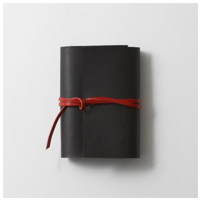 ふるさと納税 高槻市 【KAKURA】紐巻きmini6穴システム手帳 urushiブラック