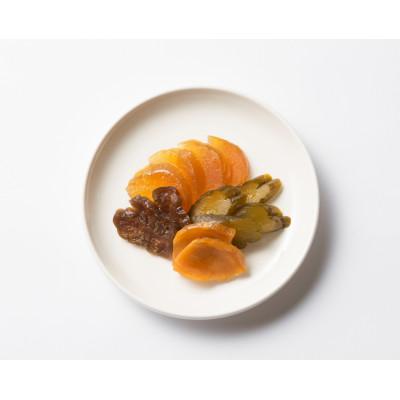 ふるさと納税 取手市 取手名産「新六の奈良漬」K樽(瓜・胡瓜・茄子・生姜)935g |  | 01
