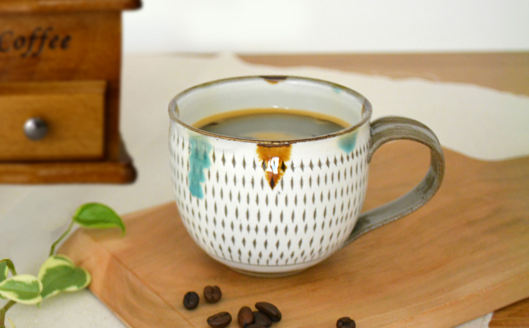 C19 【小石原焼 まるた窯】飛鉋 マグカップ（三彩）