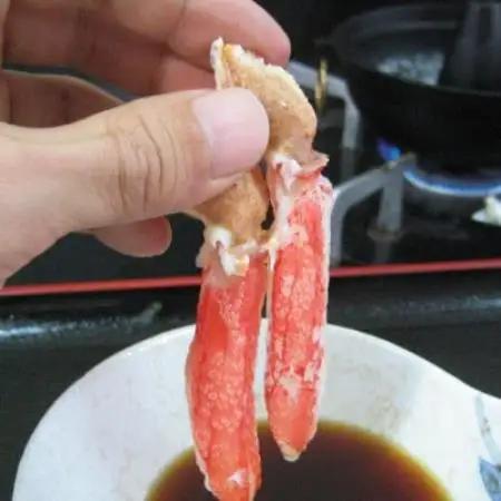 手軽に調理 生冷ずわい蟹しゃぶしゃぶセット 2kg【カット済】【配送不可地域：離島】【1735490】