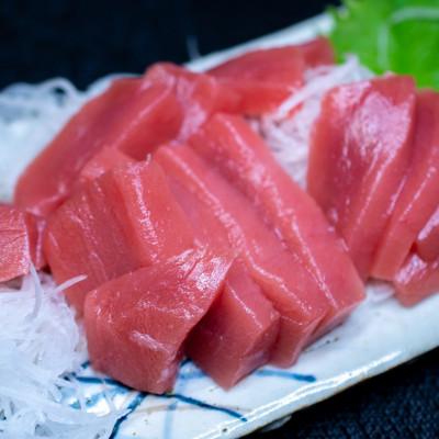 ふるさと納税 本部町 【数量限定・訳あり】本部町産の本マグロ切り落し 約250g |  | 01