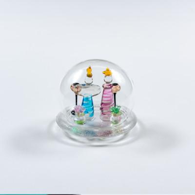 ふるさと納税 和泉市 【大正10年創業井阪硝子】ガラス細工立ち雛ドーム入り　(AN156)　 |  | 02