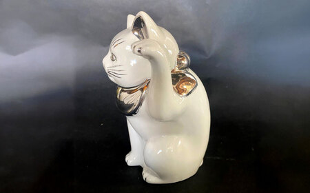 【瀬戸焼】江戸猫(小)プラチナ 左手上げ 19cm 化粧箱入り 【スズカ】 / 招き猫 商売?盛 幸運[BBDJ002]