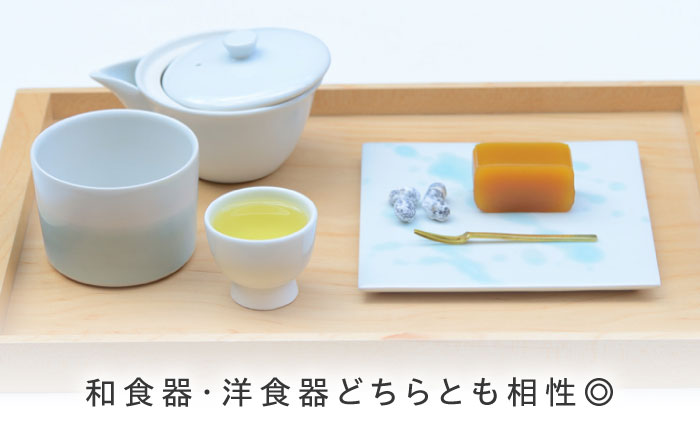 砥部焼 Mustakivi (ムスタキビ)の砥部焼 カップ＆プレートセット【SEIJI】 / 砥部焼 食器 和食器 器 皿 お皿 プレート 平皿 コップ カップ マグカップ 湯呑み おしゃれ 北欧 モ