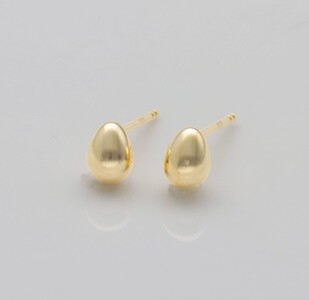 K18イエローゴールド　卵型ピアス　シリコンキャッチ付　9000514225