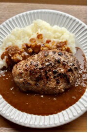 【ふるさと納税】鳥取牛ハンバーグ欧風カレー 400g×4個 セット 冷凍【25-017-013】食LABO 鳥取牛 調理済 レンジ 温めるだけ 簡単 お取り寄せ グルメ 肉 加工品 惣菜 鳥取県 米子市