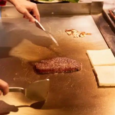 42年創業　ステーキハウスシャロレ安城和牛サーロインコース　食事券【1594003】