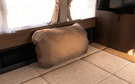 キャンピングカー専用寝具『hulu hulu』　人口羽毛綿Air Flake(R)使用　日本製/ 布団 グランピング キャンプ アウトドア キャンピングカー / 瀬戸市 / 株式会社レクビィ [BBB