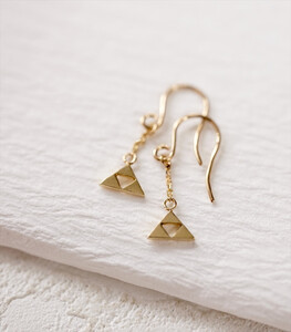 小田原北條 三つ鱗ピアス(フック小ペア)【 ジュエリー アクセサリー 神奈川県 小田原市 】