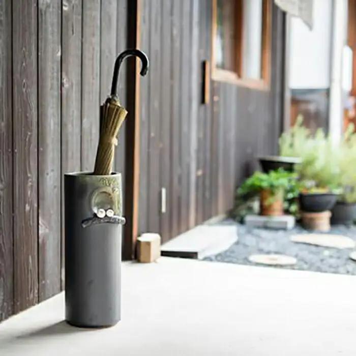 ビードロペアふくろう傘立　B155-01　信楽焼・明山 (176778-40037357)