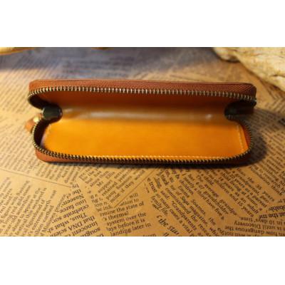 ふるさと納税 栗東市 馬九(うまく)いくラウンドファスナーペンケース(ブラウン) |  | 03