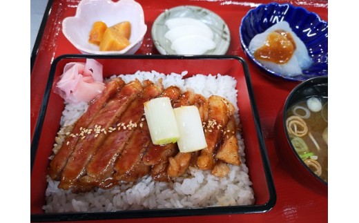 「和食処あんず館」の栃木県産和牛たっぷりの和牛重。伊王野地域のおいしいこしひかりとのマリアージュ！美味しゅうございます！