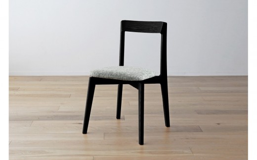
                  【開梱設置】高野木工 RIALTO CHAIR リアルト チェア オーク(黒塗装) 布座 【10年保証】
                