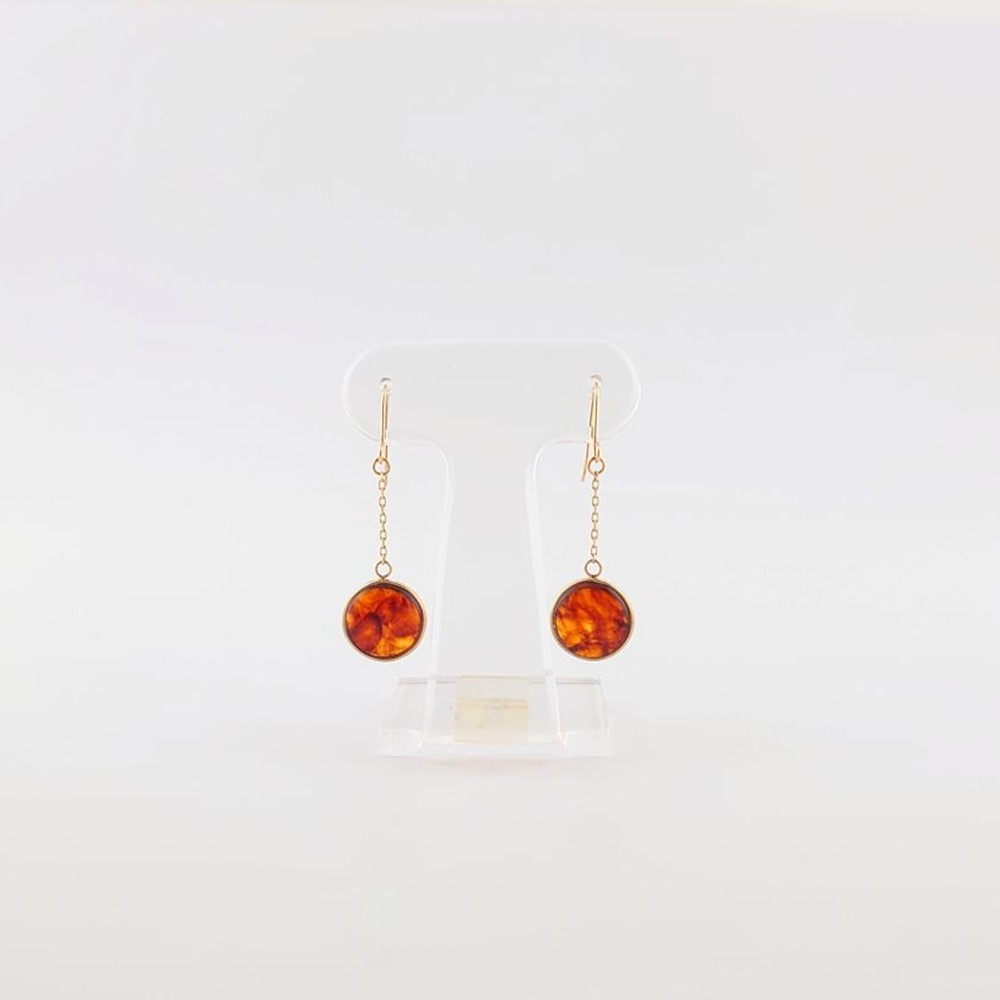 【ふるさと納税】Amberlogue ピアス 丸（金属素材：K10　琥珀：直径9mm　サイズ：全長28mm）