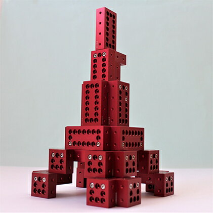 【ふるさと納税】町工場職人がつくるアルミ製ブロック【タワーモデル組立てセット】　雑貨・日用品・民芸品・工芸品