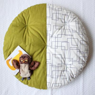 ふるさと納税 京都市 【 洛中高岡屋 】赤ちゃんが自然と笑顔になる 『せんべい座布団』(萌黄&amp;メイズホワイト)