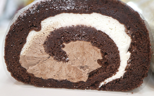 和三盆ロールとシェフのおすすめロール 洋菓子 ロールケーキ スイーツ おやつ ティータイム お土産 プレゼント 冷凍 琴平町 香川県 F5J-1206