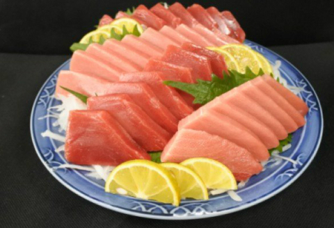 【室戸市】 厳選 天然 本マグロ 中トロ 赤身 600g