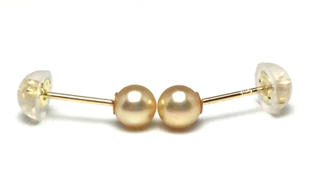 真珠 ピアス 4.0～4.5ミリ K18 アクセサリー パール アコヤ真珠 伊勢 志摩 伊勢志摩 英虞湾 冠婚葬祭 慶事 弔事 結婚式 入学式 卒業式 ギフト フォーマル カジュアル 誕生石 記念日 