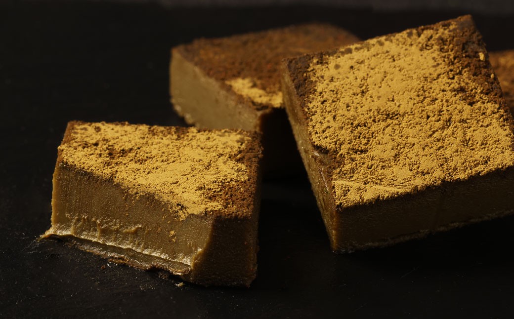 【5回定期便】 《冷凍》 北海道生チョコレート （ほうじ茶） 5箱×5回 合計25箱