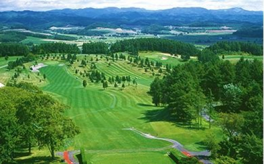 「シャトレーゼカントリークラブ栗山」 ゴルフプレー券 平日2名　J040