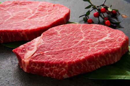 特選近江牛ヒレステーキ 約150g×2（合計約300g）《近江牛A5ランクメス牛》