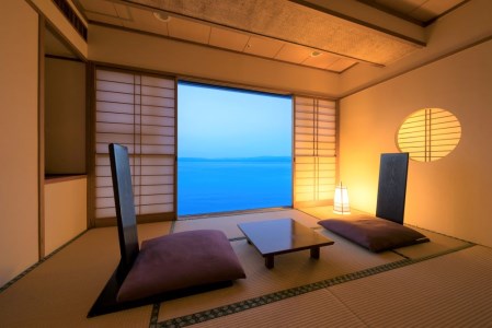 ＜1泊2食付ペア宿泊券＞指宿海上ホテル ロイヤルスイート和洋室 黒毛和牛雅コース(指宿海上ホテル/190-1175)