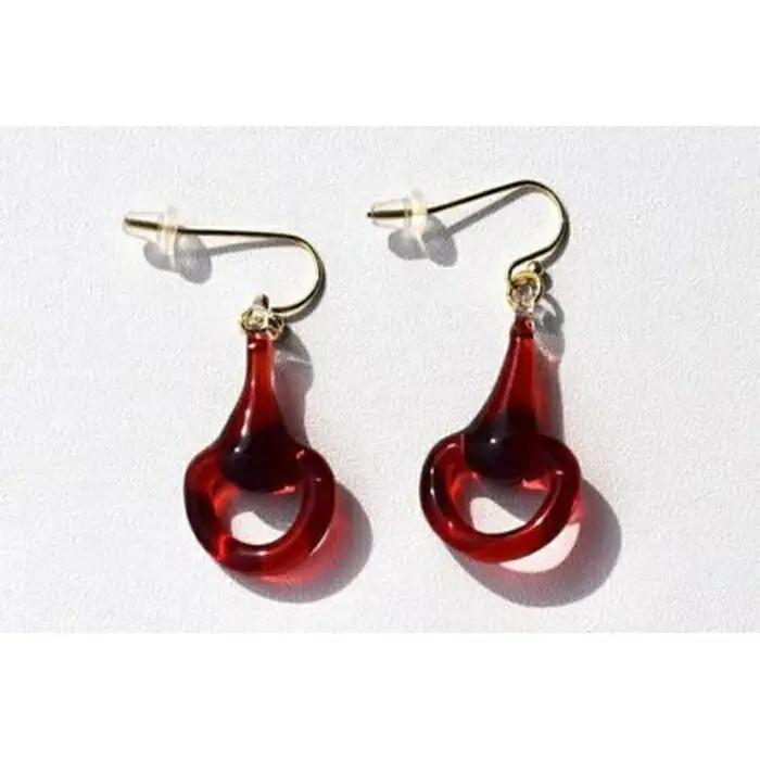 ハーフビットピアス RED (イヤリングに変更可) | ピアス アクセサリー