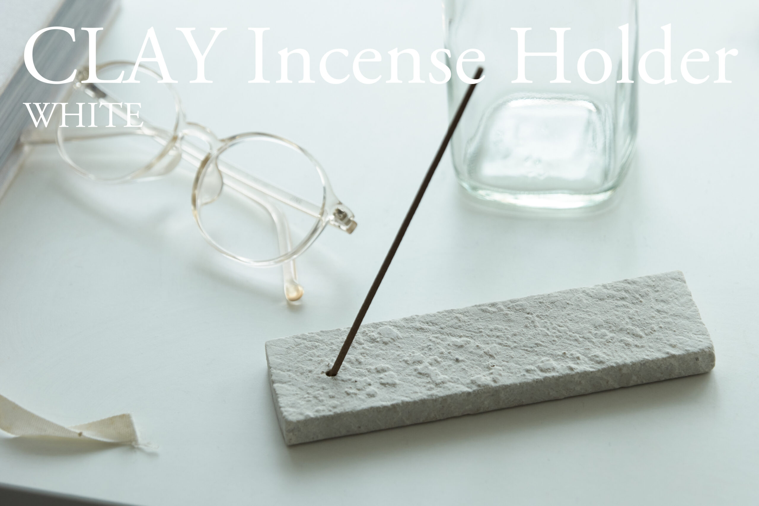 
            インセンスホルダー Clay Incense Holder (WHITE) 瑞浪市 / 織部製陶 お香立て 陶磁器 雑貨 [AZAO006]
          
