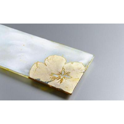 ふるさと納税 恩納村 つづるガラスアート　ゆうなの花-HAKU-「長皿」　吉田 栄美子 |  | 02