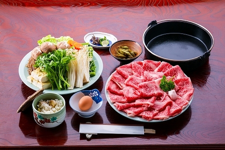 神戸ビーフ すき焼き用 1kg 〈兵庫県産〉〈丹波市〉 神戸牛 牛肉