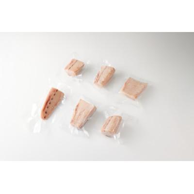 ふるさと納税 羅臼町 羅臼産刺身用ブリ　1.5kg(250g×6パック) |  | 01