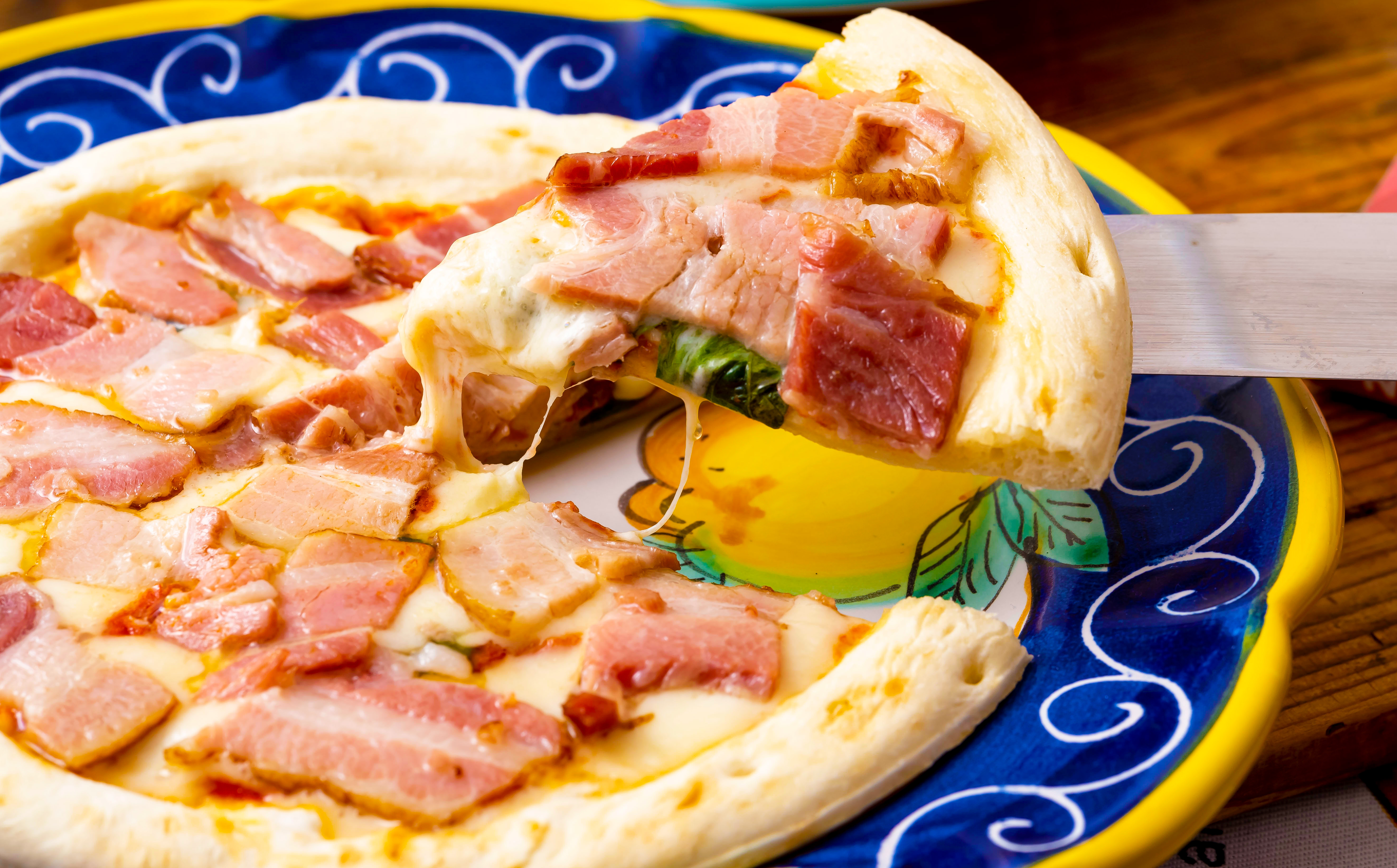 ミシュラン掲載PIZZA  芳醇ベーコンのプレミアムマルゲリータ3枚セット