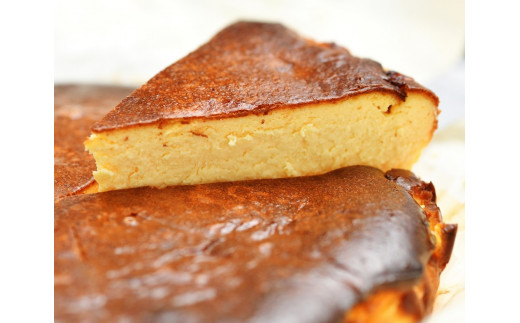 たまご屋さんがつくった濃厚チーズケーキ 酒かす入り ホール1個（1000g）｜久留里 菜の花エッグ 平成名水百選 地酒 自社農場卵 2倍使用 ギフト お取り寄せ スイーツ 洋菓子 贈り物｜千葉県 君津市