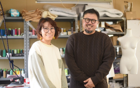 スウェット ケーブル柄 スウェットプルオーバー ( ライトグレー M ) メンズ ニット 綿100％ | 長袖 無地 カジュアル シンプル おしゃれ 男性 ギフト 秋冬 秋 冬 新潟県 五泉市 有限会