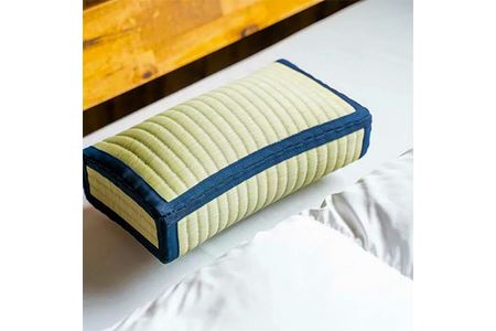 【職人手作り】天然い草の「枕」と「コースター」セット 枕 寝具 睡眠 伝統 技術 快眠 枕　い草