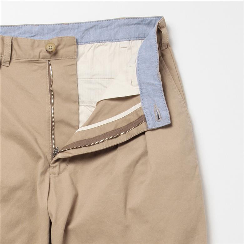 BEAMS PLUS 2プリーツ ツイル パンツ　KHAKI　M
